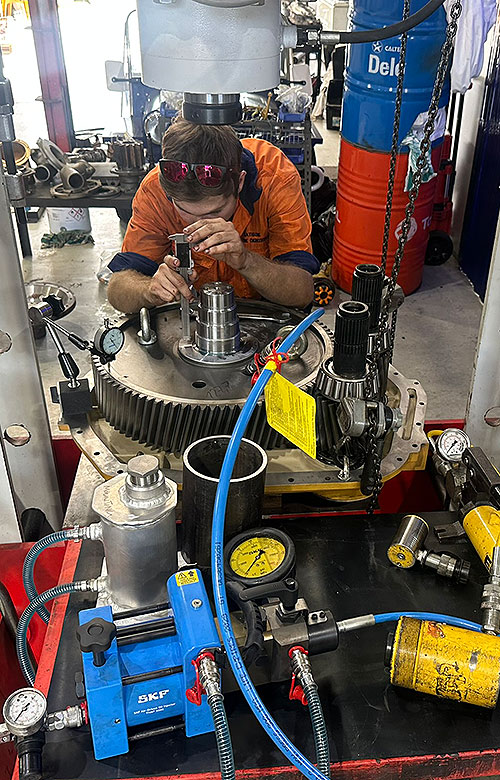 EXPERTISE & EQUIPMENT