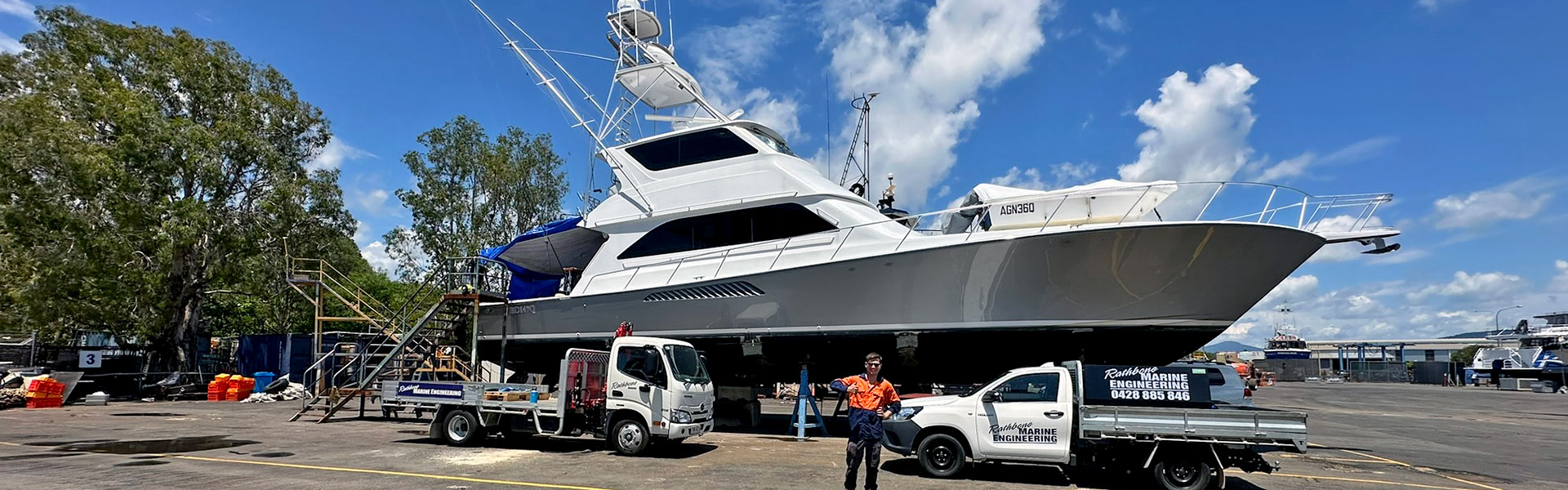 PRIVATE BOATS